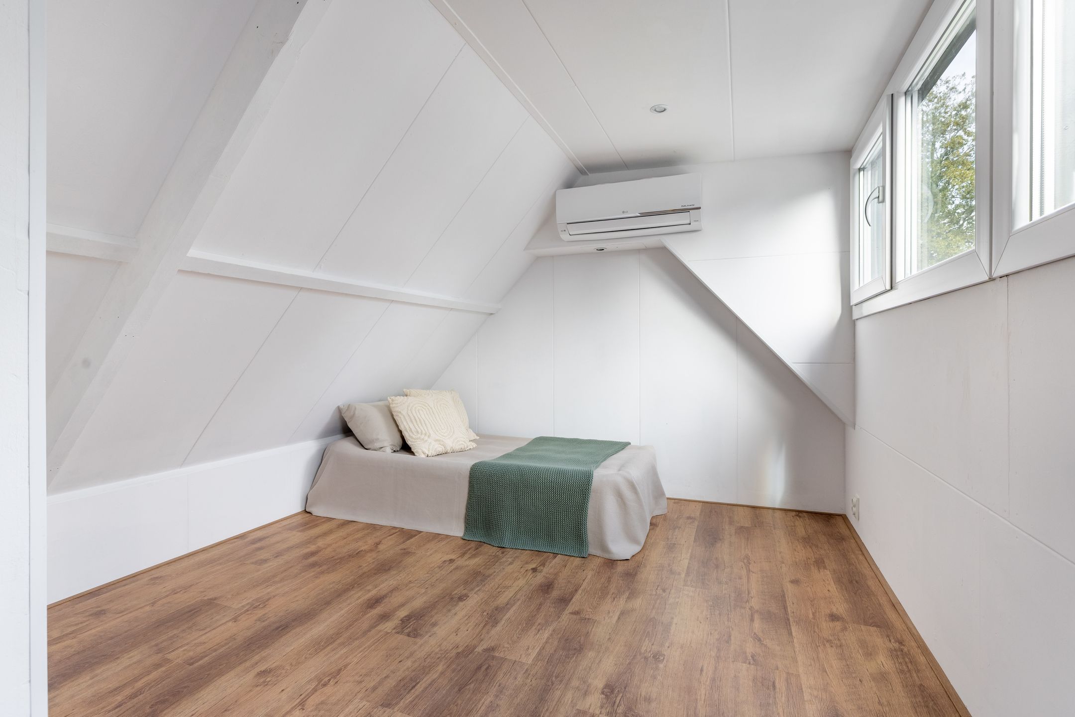 Foto 48 van Tsjerkewei 11