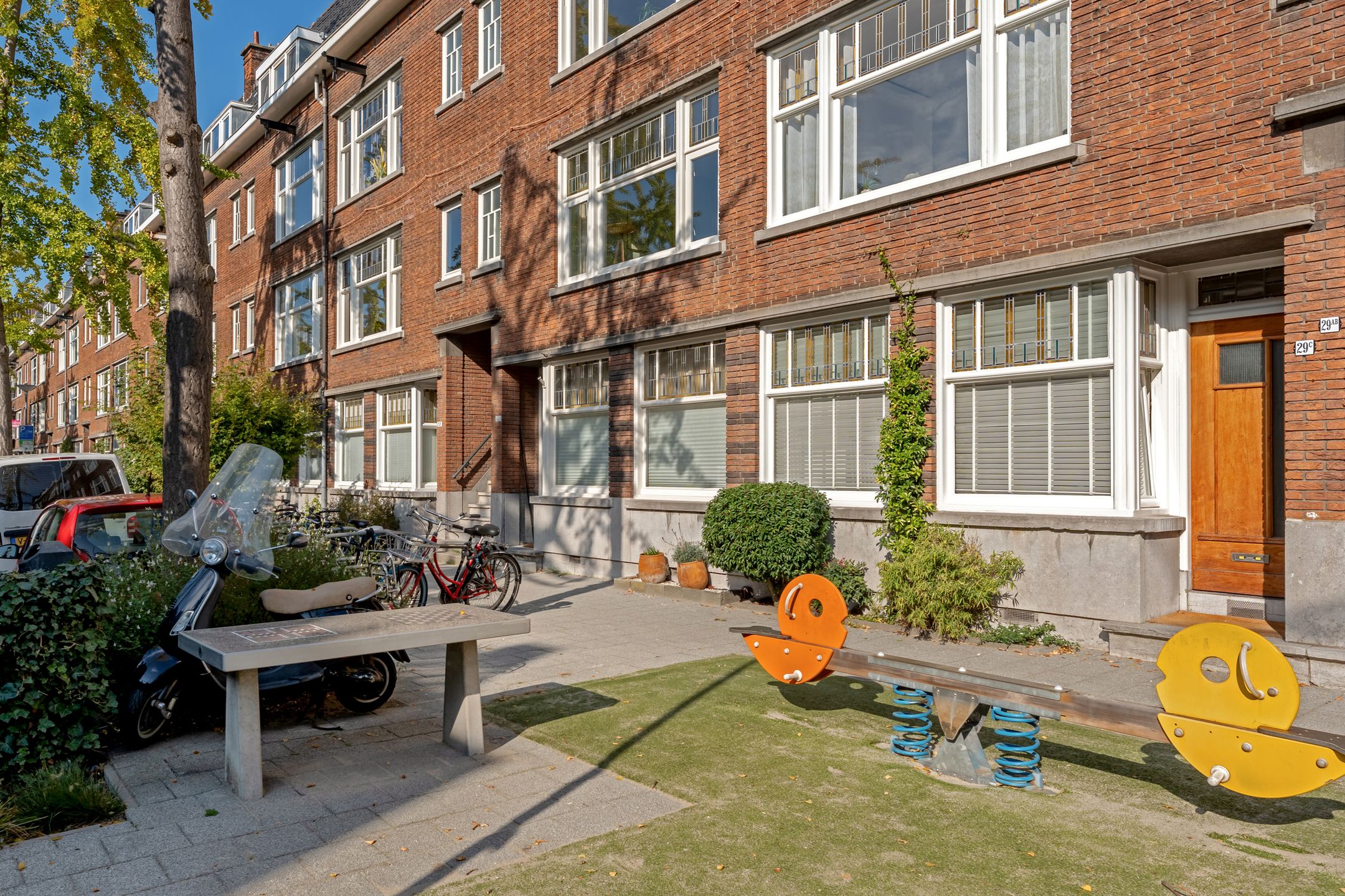 Photo 24 of Delfgaauwstraat 31-B