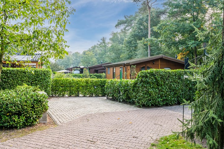 Foto 5 van Bloemendaal 7-C12