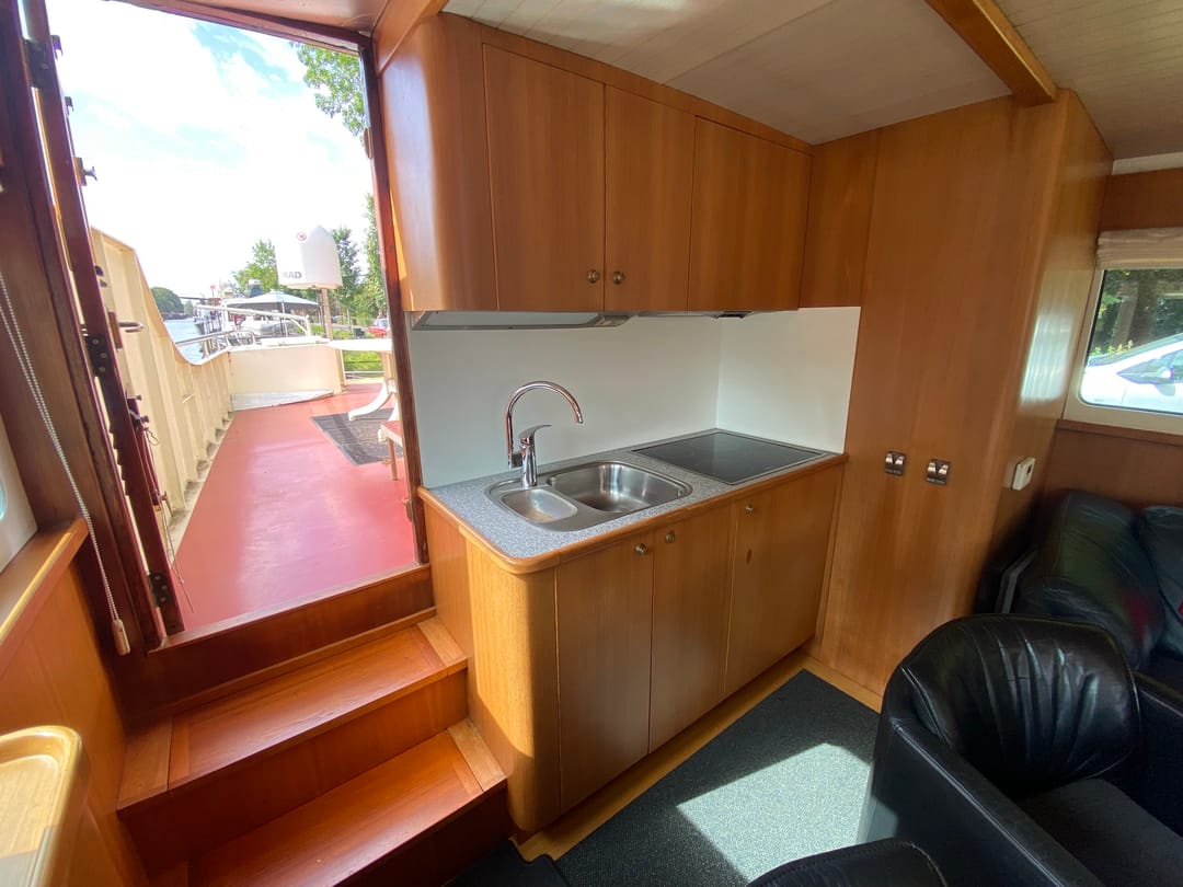 Photo 11 of Utrechtsestraatweg