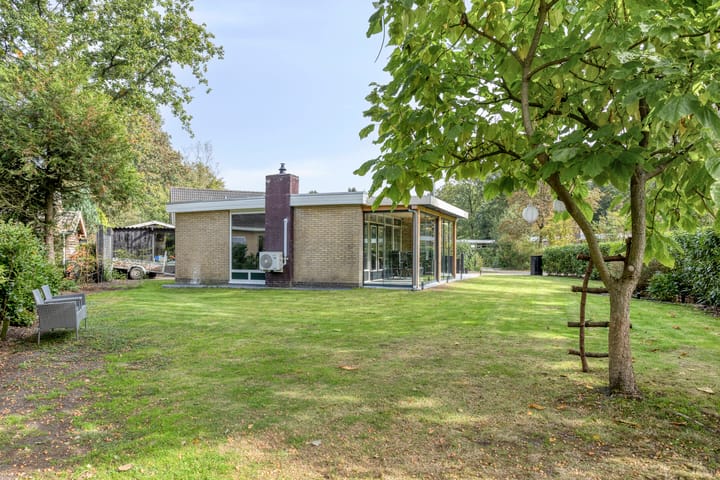 Photo 2 of De Valouwe 65