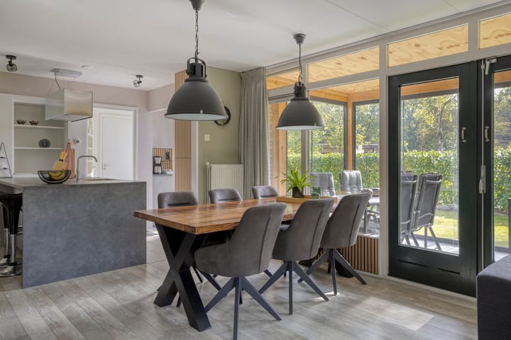 Photo 12 of De Valouwe 65