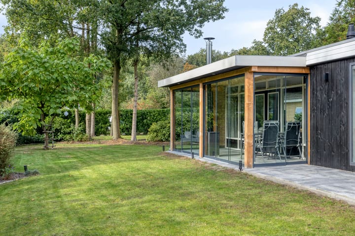 Photo 28 of De Valouwe 65