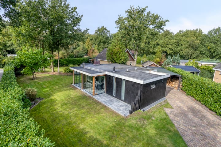 Photo 30 of De Valouwe 65