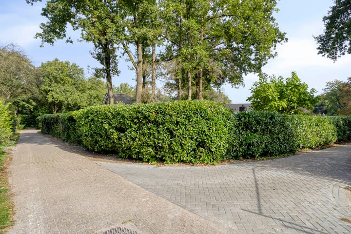 Photo 38 of De Valouwe 65