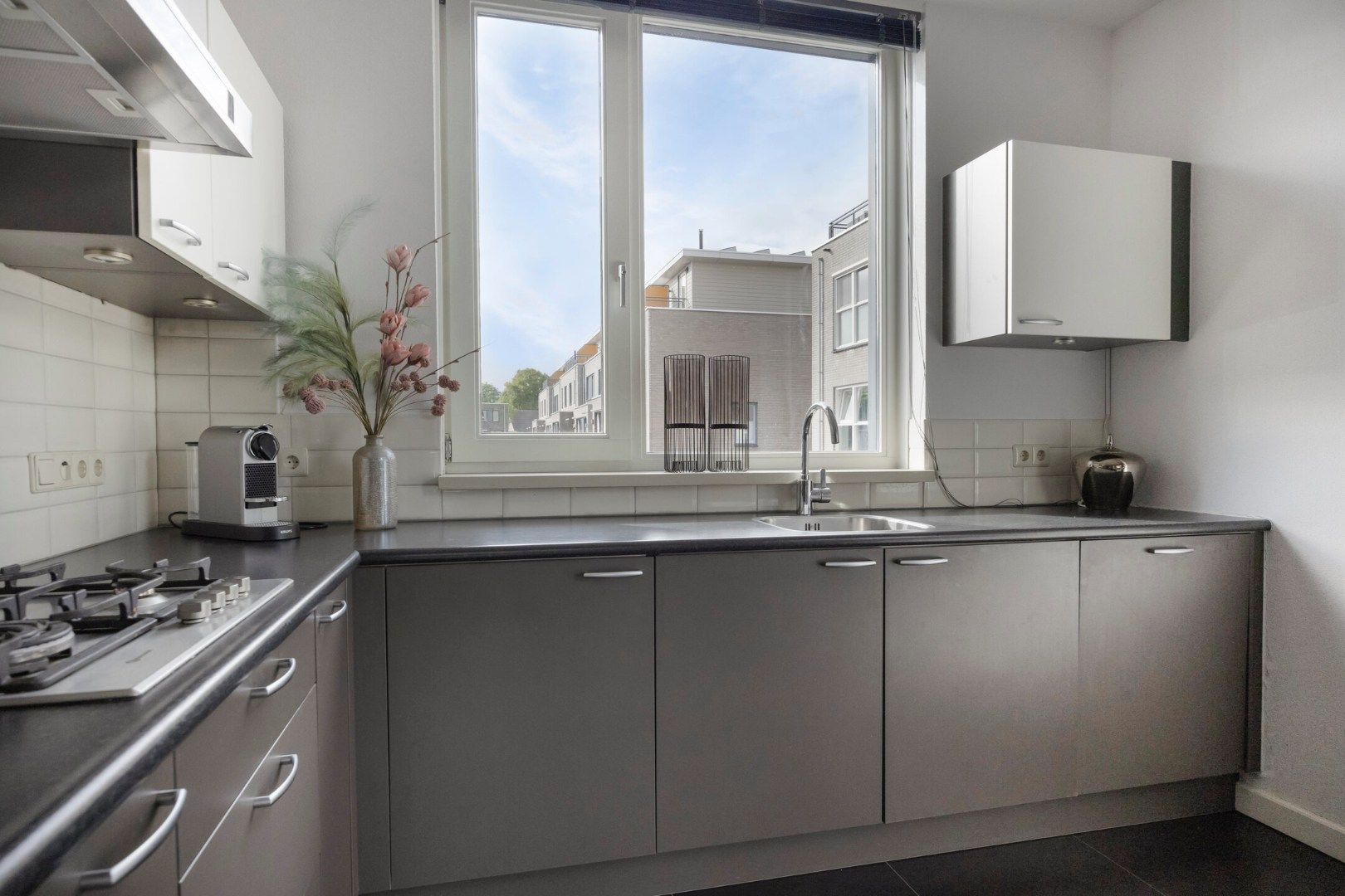 Photo 18 of Strohuls 105