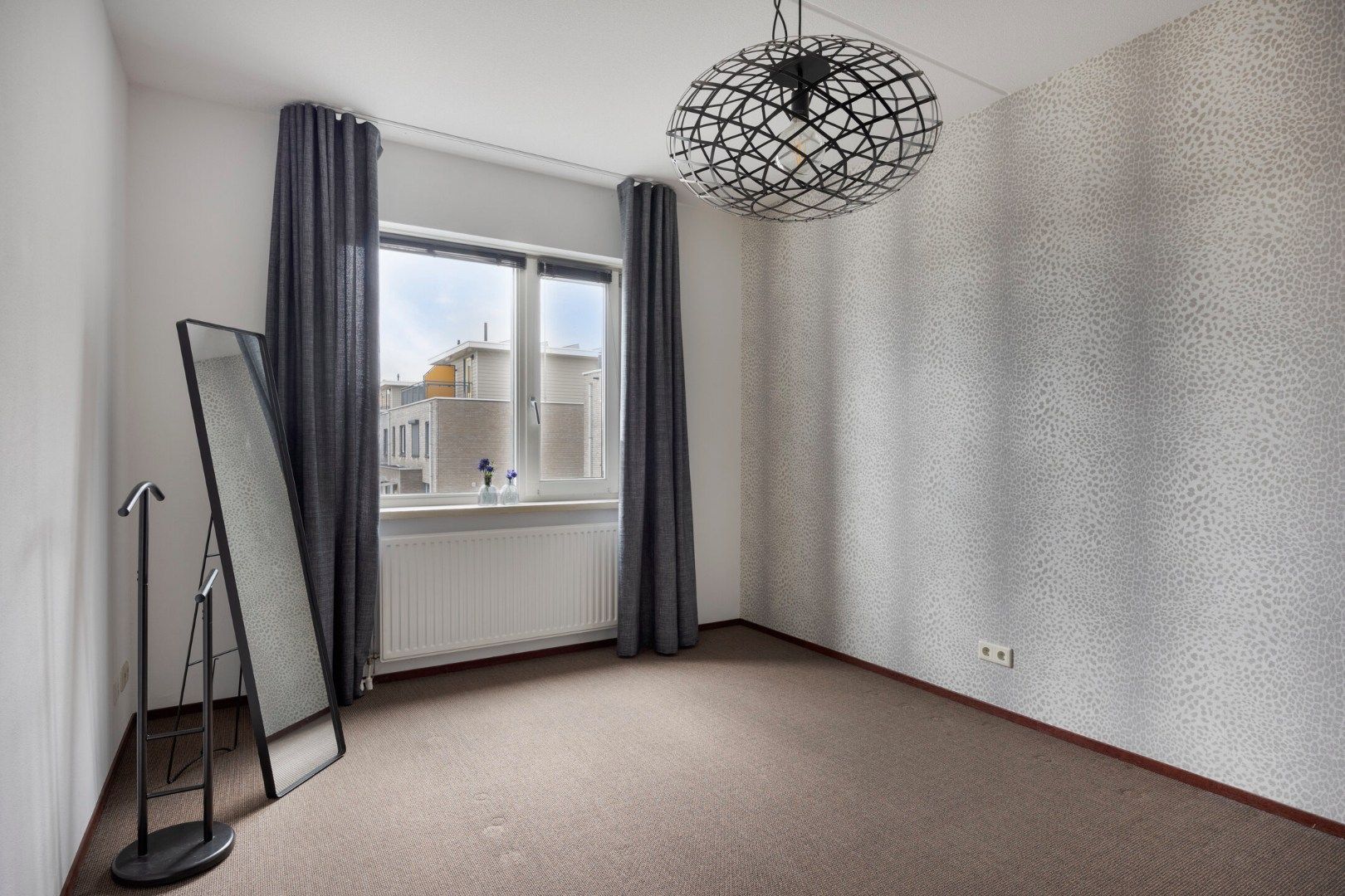 Photo 27 of Strohuls 105