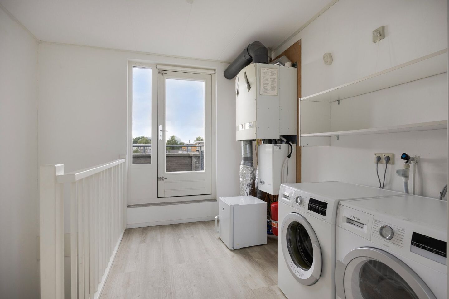 Photo 29 of Strohuls 105