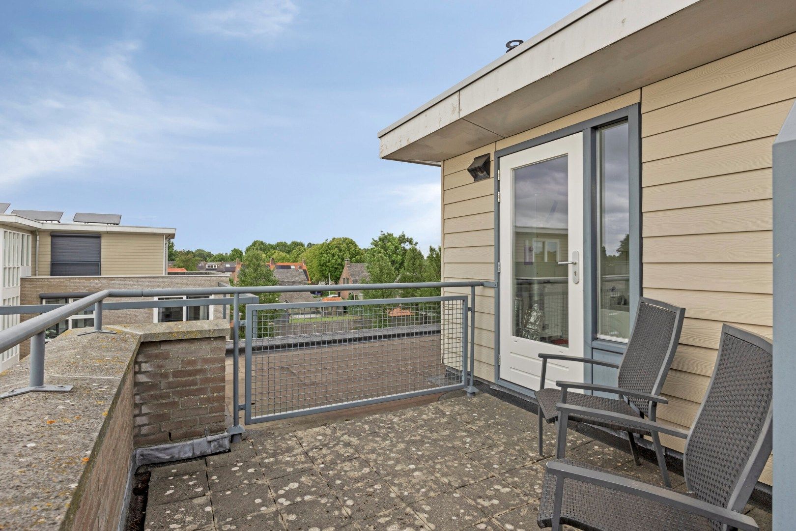 Photo 33 of Strohuls 105