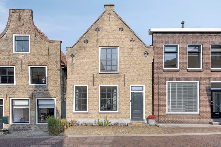 Dorpsstraat 22