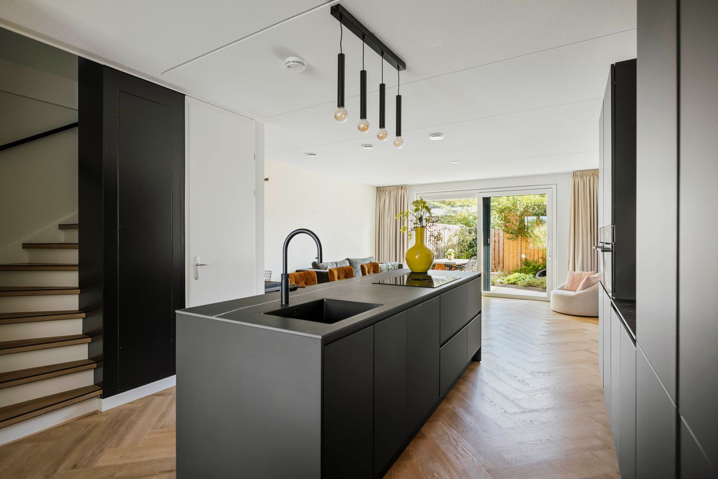 Foto 10 van Kwekerijpad 24