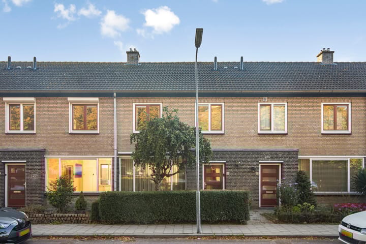 Foto 1 van Tilburglaan 19