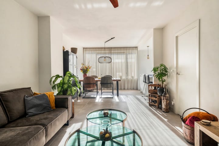 Foto 10 van Tilburglaan 19