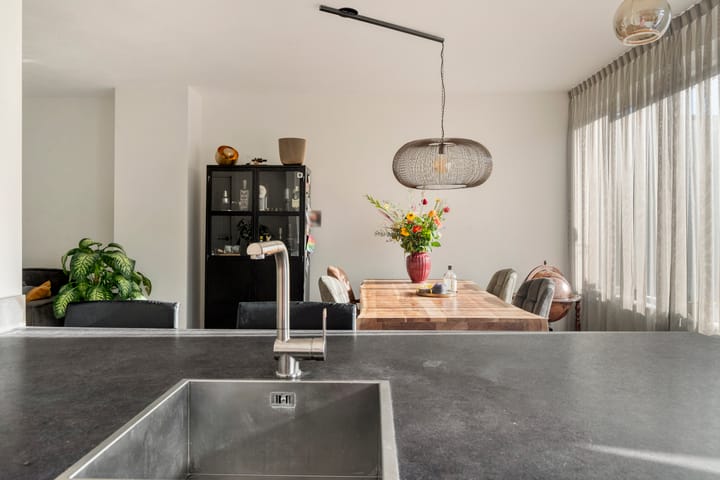 Foto 15 van Tilburglaan 19