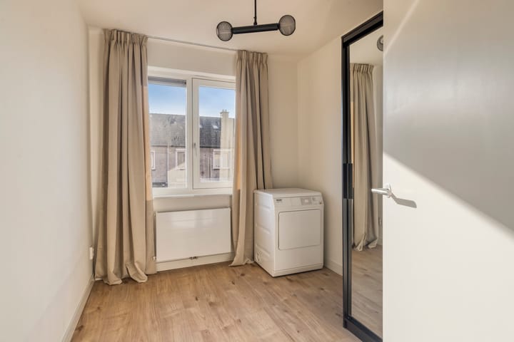 Foto 28 van Tilburglaan 19