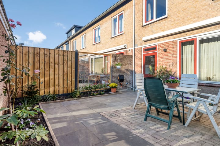 Foto 33 van Tilburglaan 19