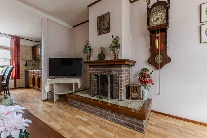 Foto 5 van Bleekersstraat 4