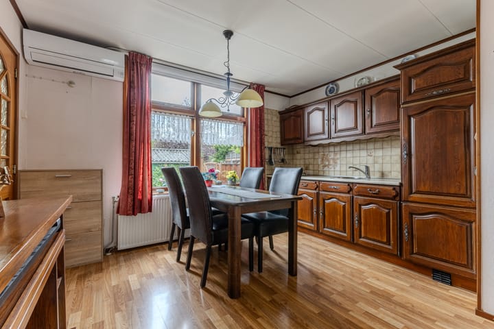 Foto 7 van Bleekersstraat 4