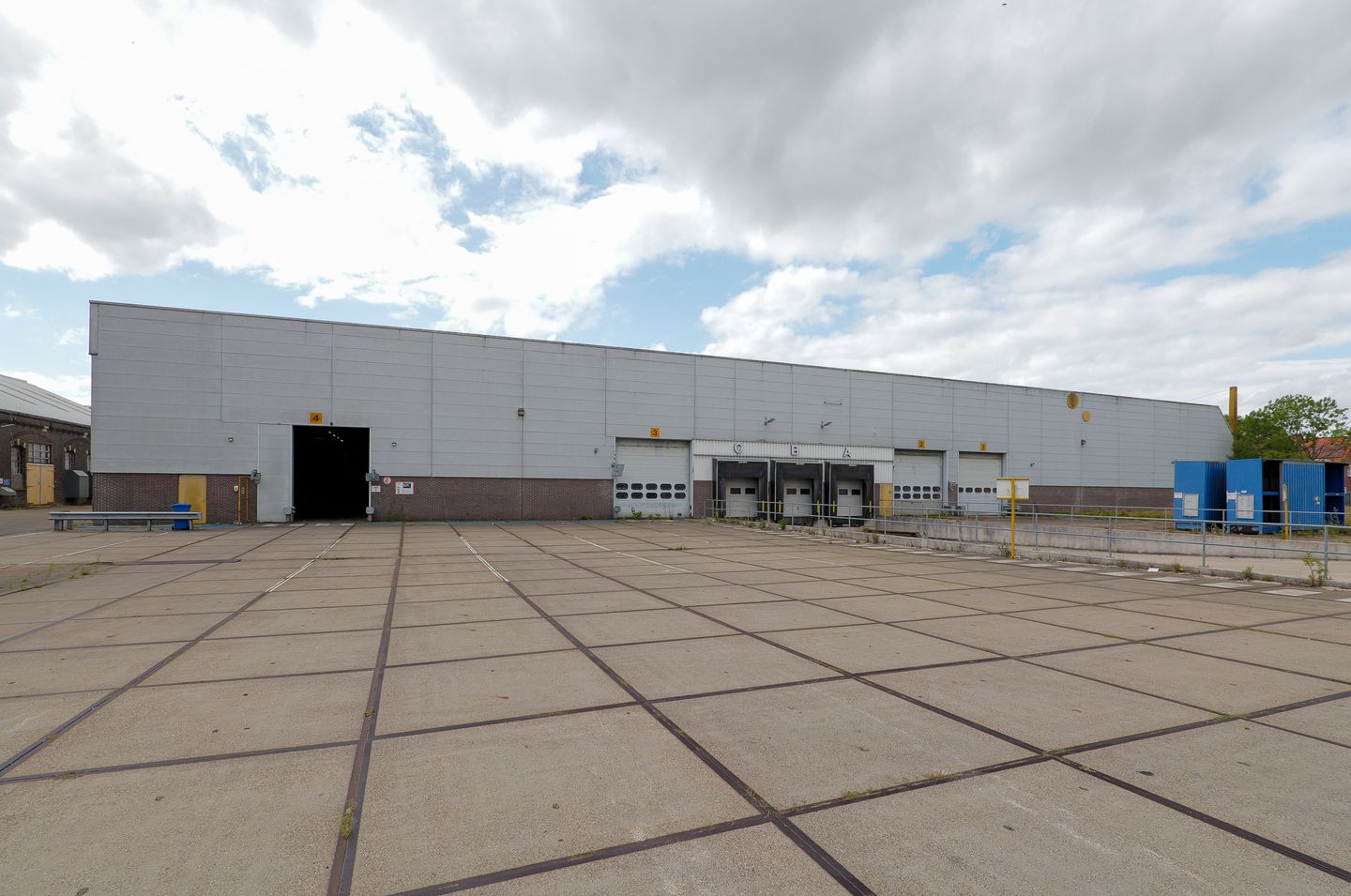 Bekijk foto 4 van Halmstraat 3