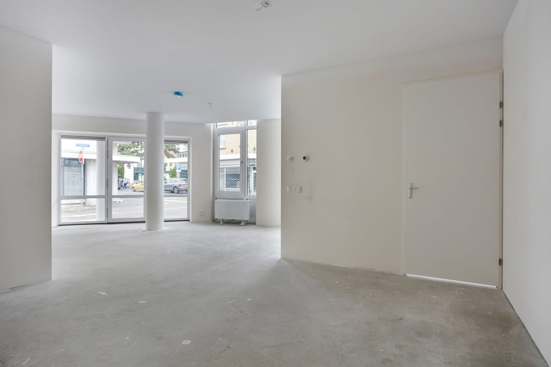 Photo 13 of Oranjelaan 1