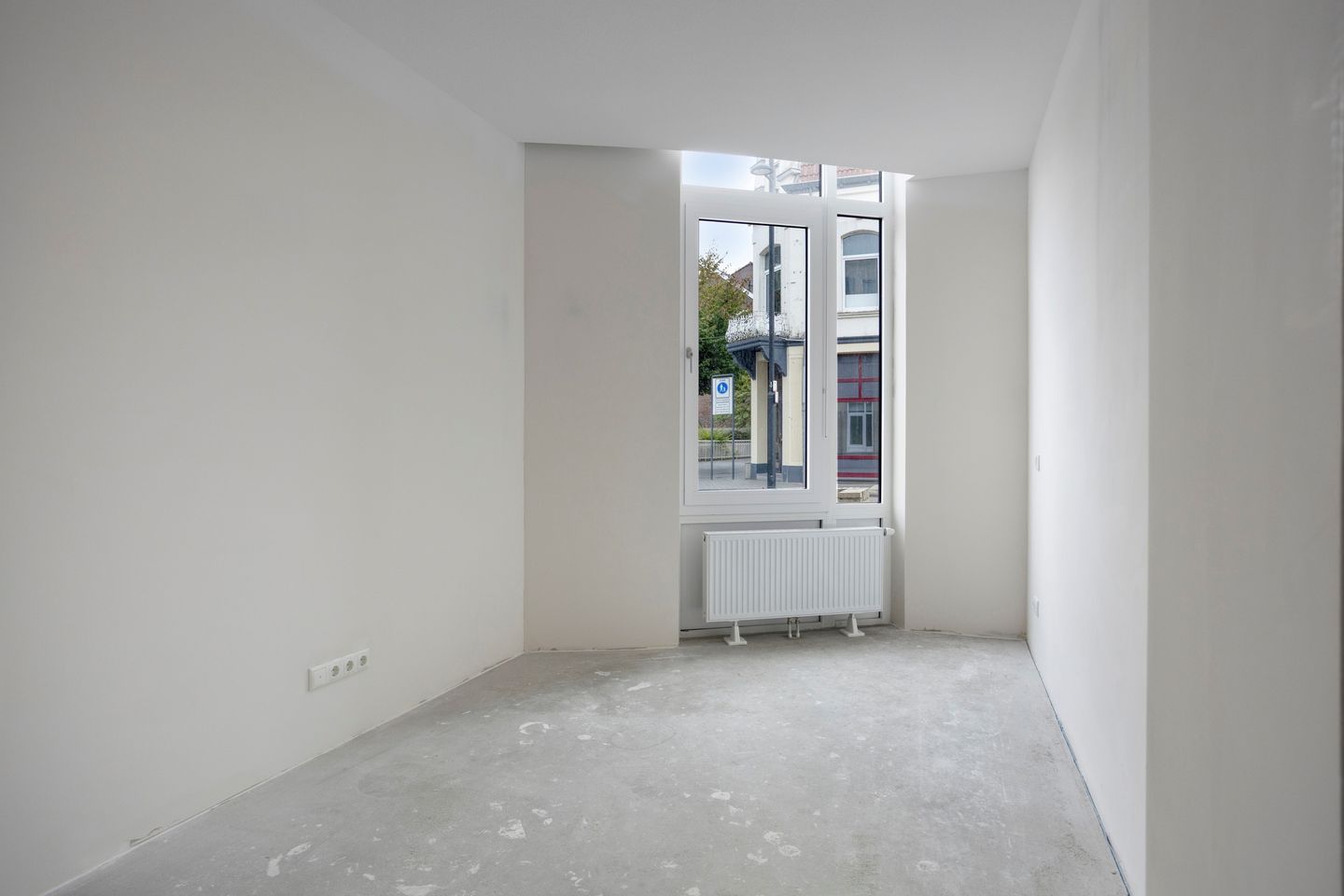 Photo 14 of Oranjelaan 1