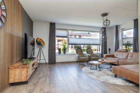 Egel 3 secondary image