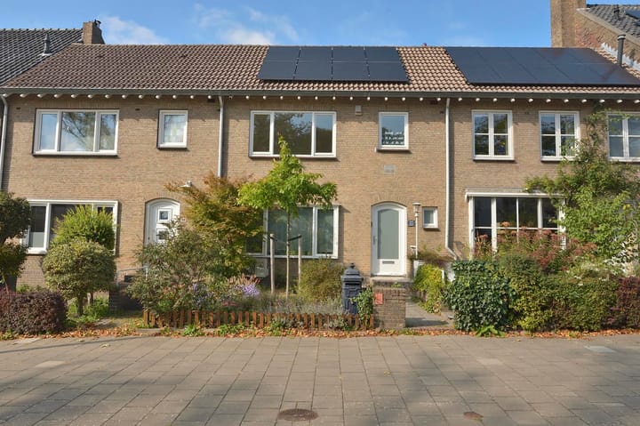 Foto 2 van Burg. Waszinkstraat 101