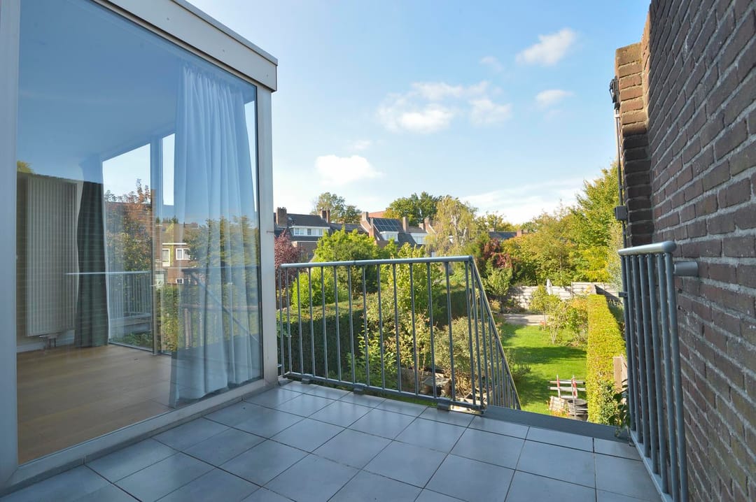 Foto 32 van Burg. Waszinkstraat 101