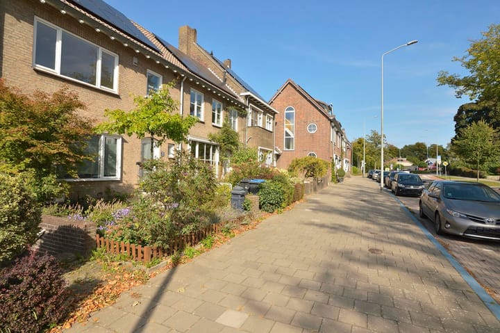 Foto 5 van Burg. Waszinkstraat 101