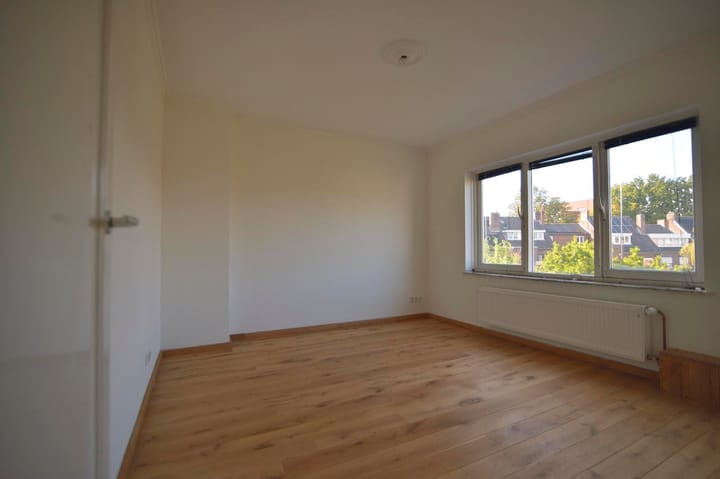 Foto 45 van Burg. Waszinkstraat 101