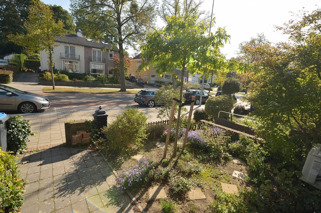 Foto 7 van Burg. Waszinkstraat 101