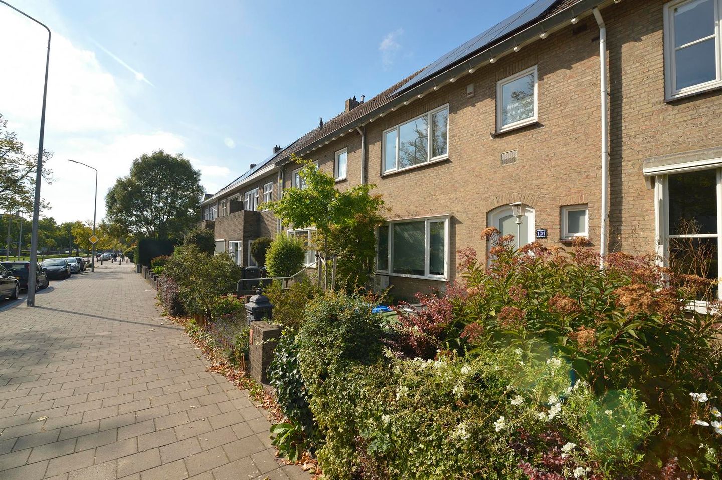 Foto 4 van Burg. Waszinkstraat 101