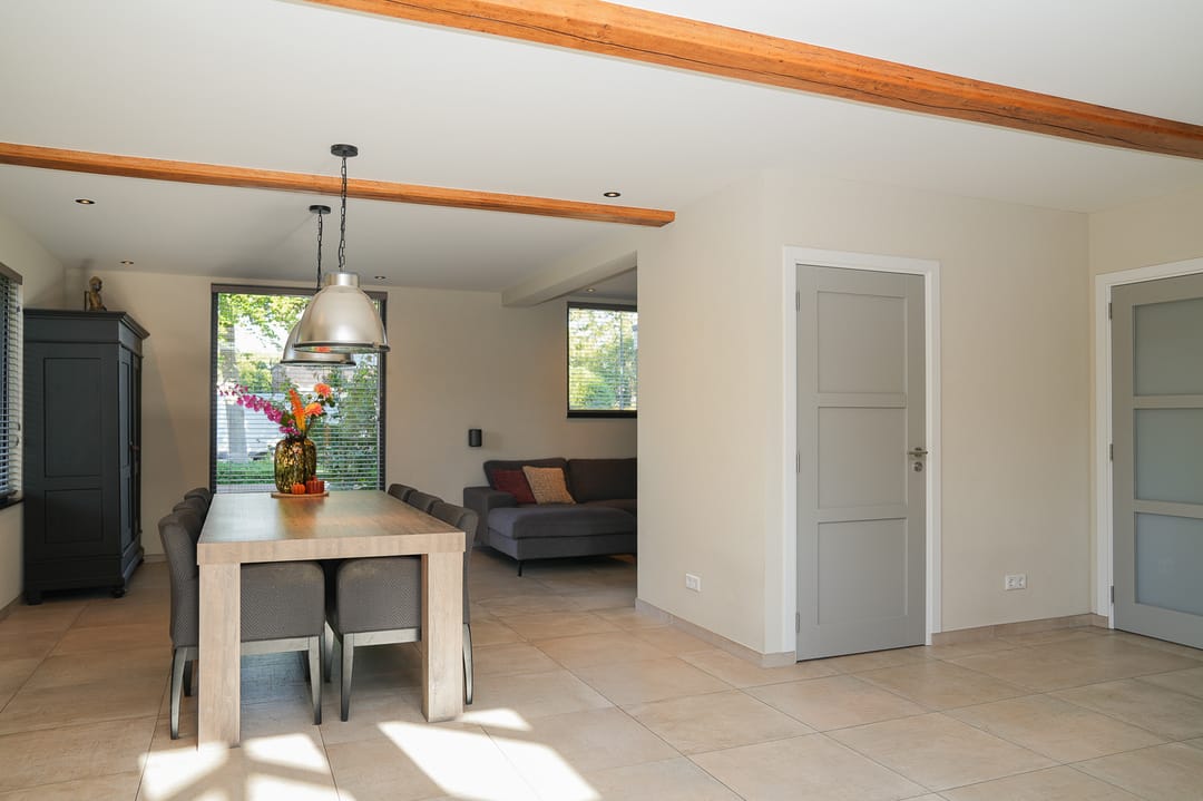 Foto 8 van Lariestraat 31