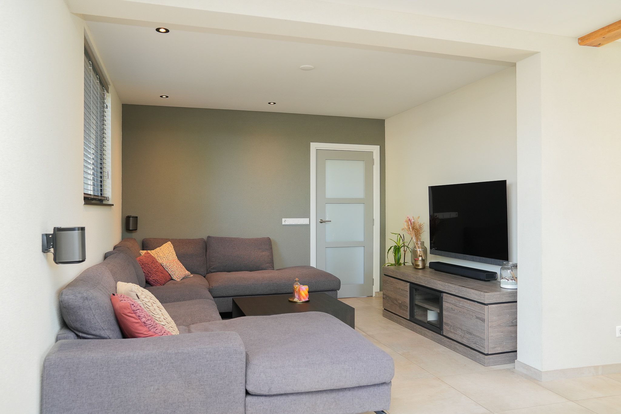 Foto 9 van Lariestraat 31