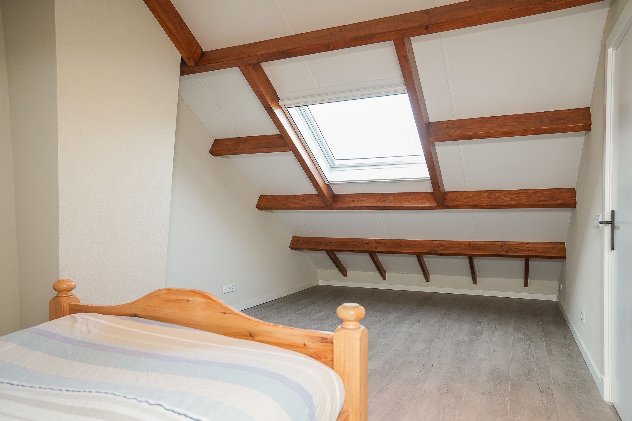 Foto 24 van Lariestraat 31