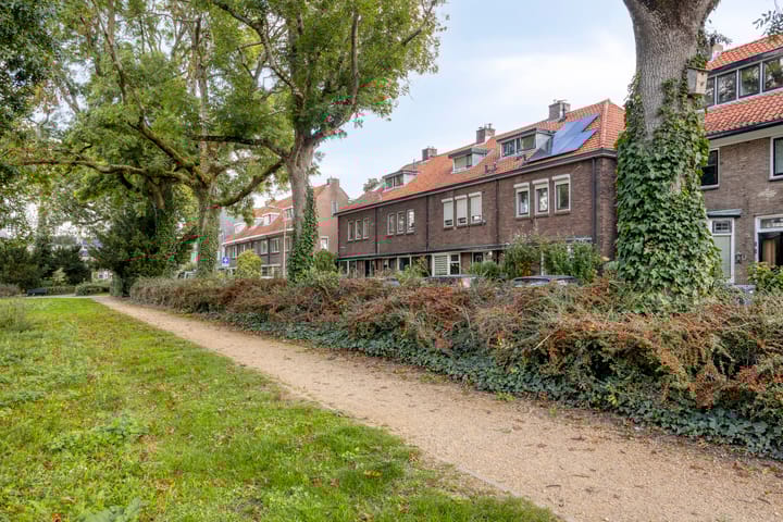 Foto 37 van Hobbemakade 15