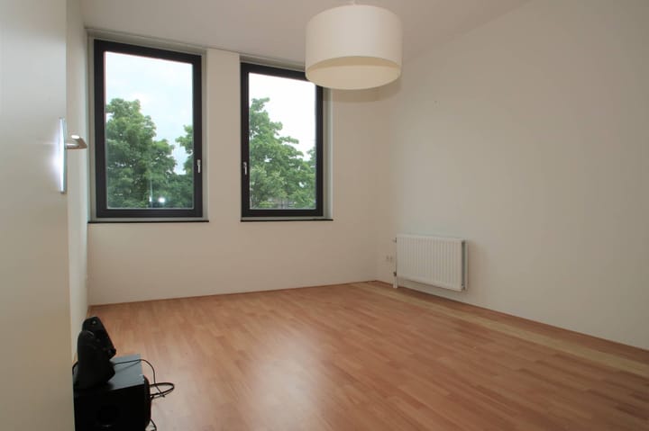 Foto 5 van Beukelsdijk 37-C
