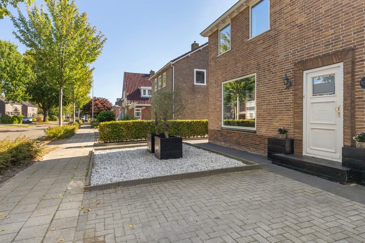 Photo 10 of Mounewei 31