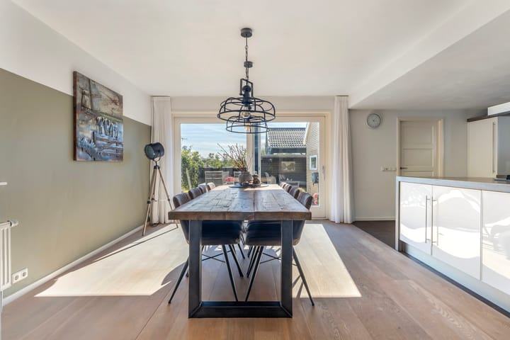 Photo 21 of Mounewei 31