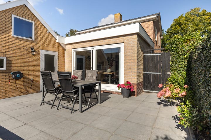 Photo 27 of Mounewei 31