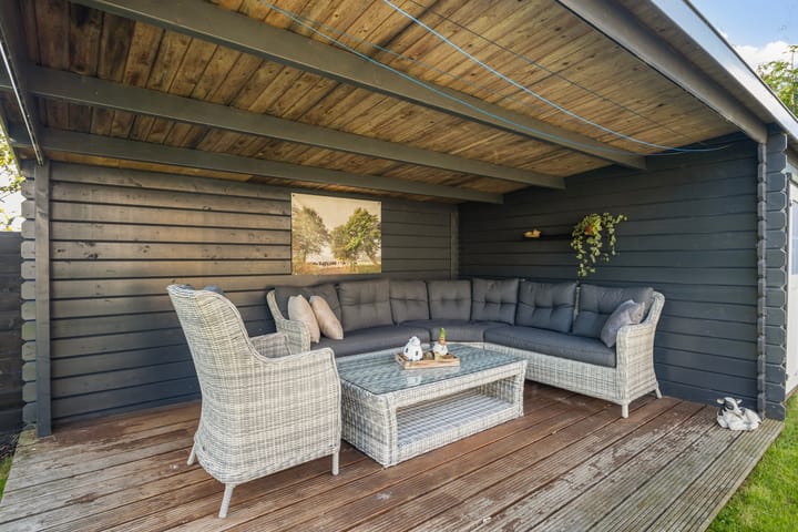 Photo 30 of Mounewei 31