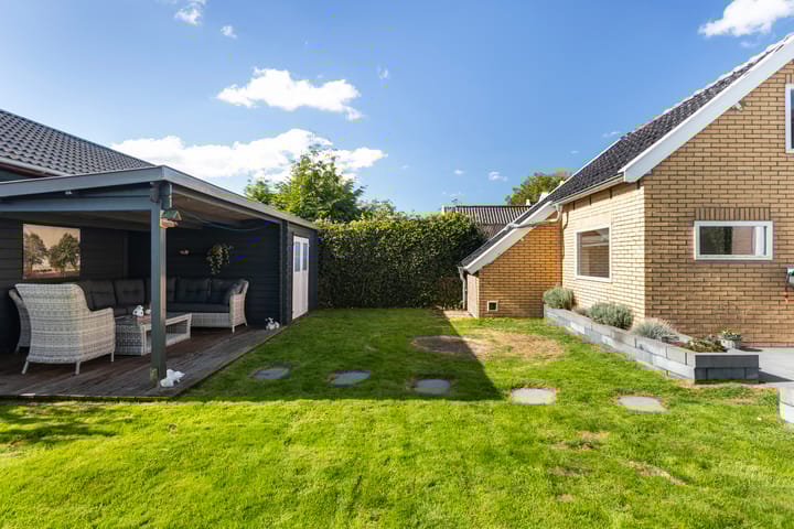 Photo 32 of Mounewei 31