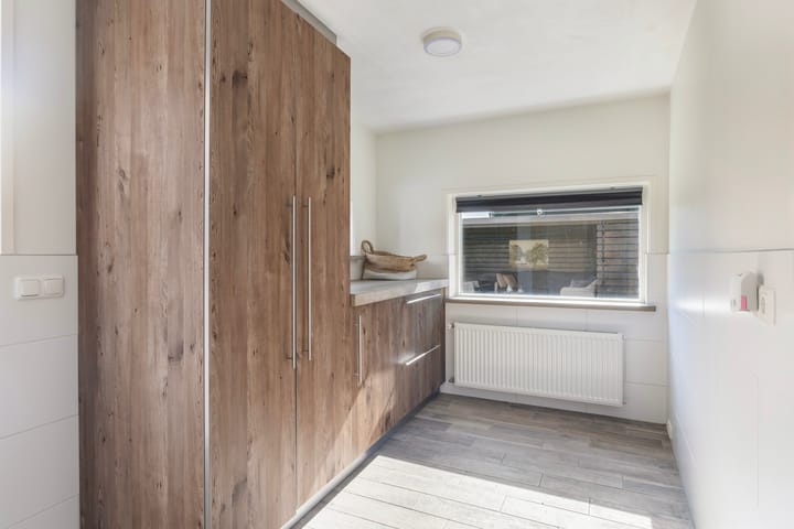 Photo 35 of Mounewei 31