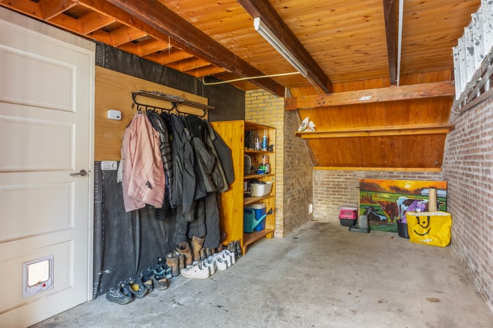 Photo 39 of Mounewei 31