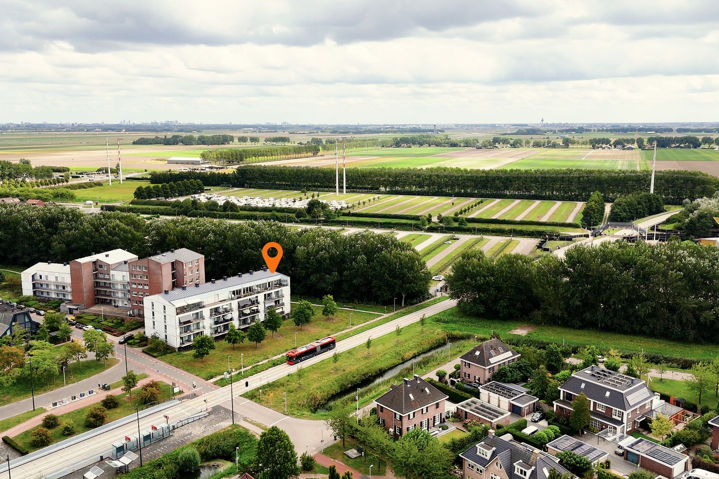 Photo 5 of Vesting 118