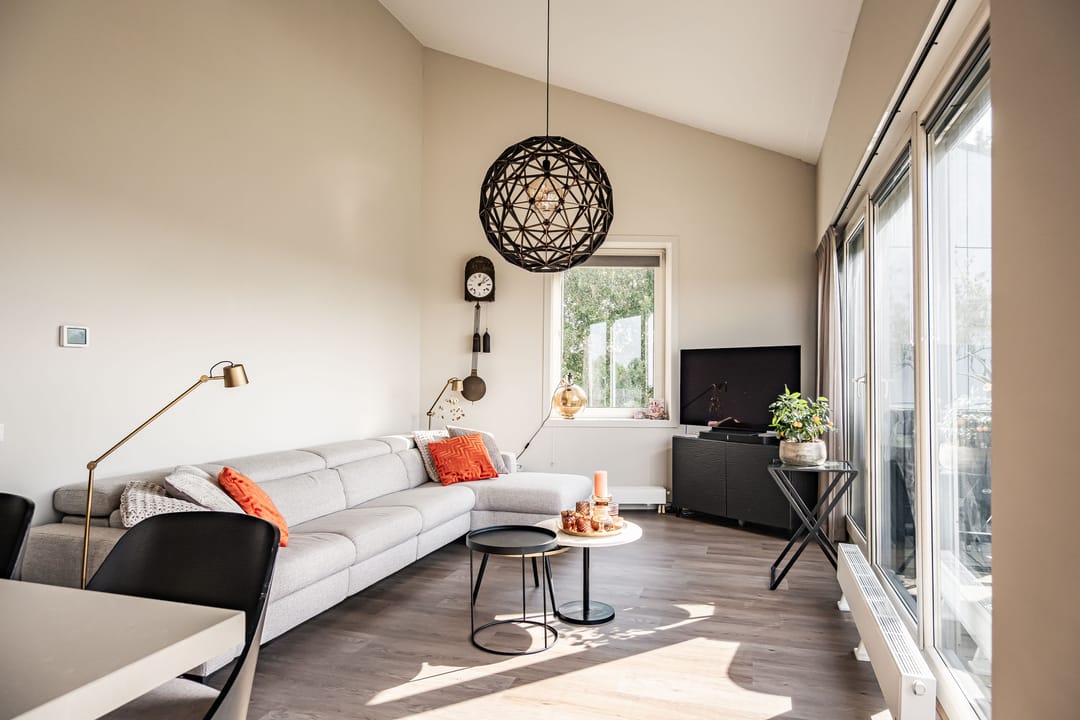 Photo 17 of Vesting 118