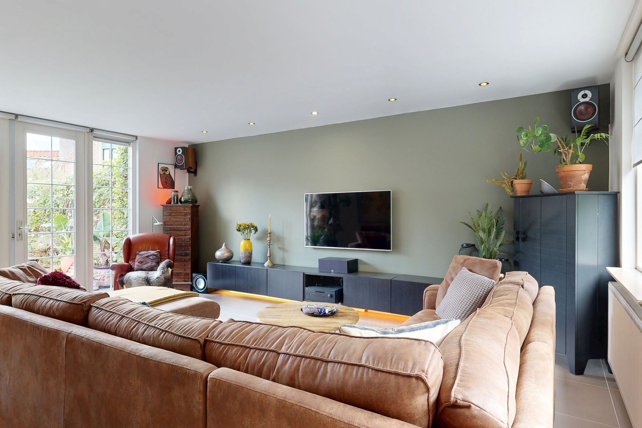 Foto 15 van Leeuwerik 9-A