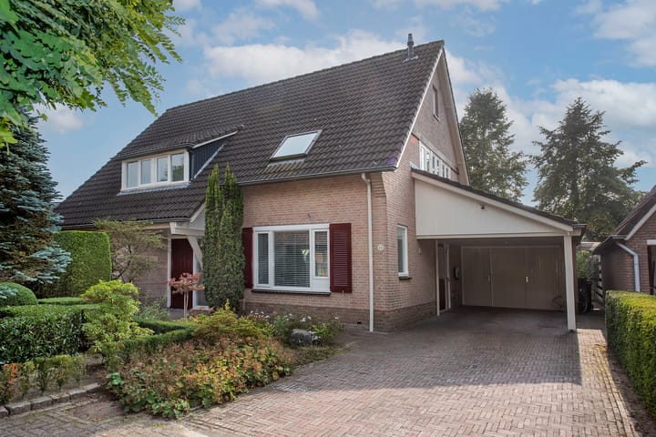 Foto 1 van Zuid Esch 11