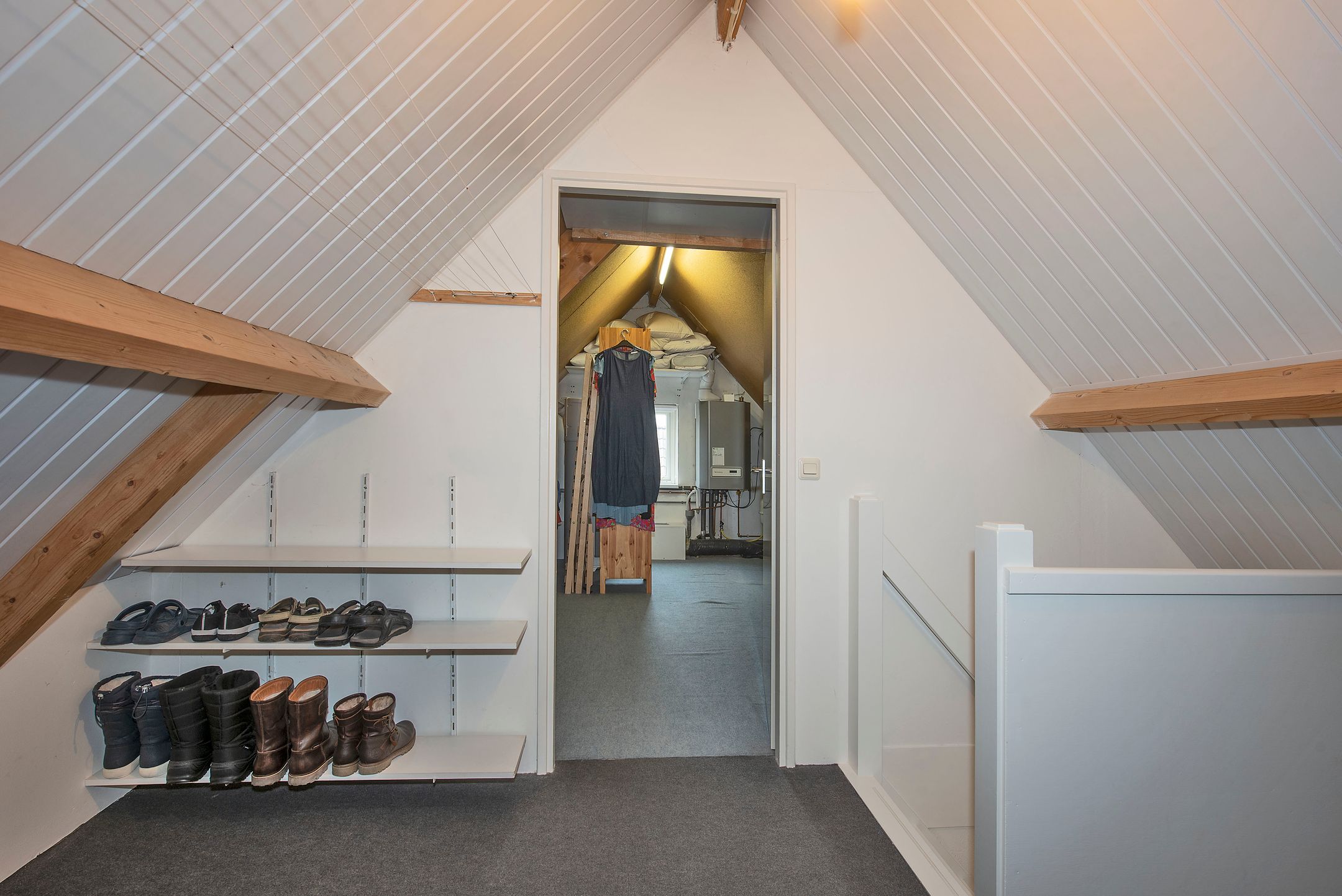 Photo 39 of Zuid Esch 11