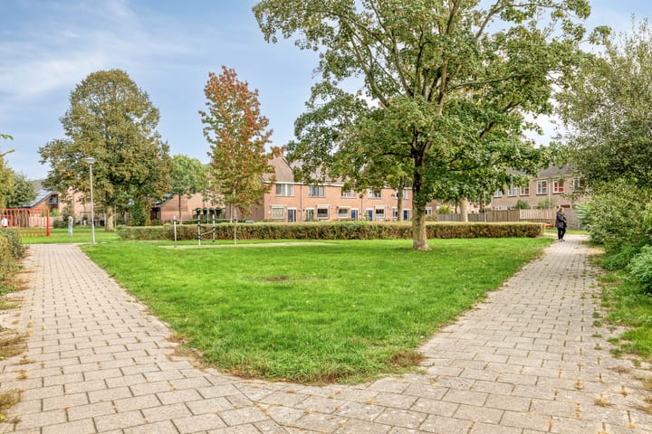 Photo 30 of Drevel 32